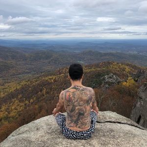 Meet your Posher, Anh